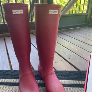 Hunter original tall Military Red rain boots